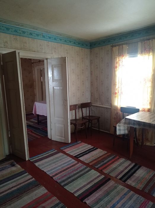 Будинок  біля міста. 380 ВОЛЬТ. Є-ВІДНОВЛЕННЯ.