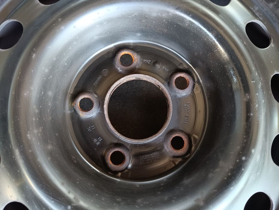 Felgi stalowe Hyundai Kia 16 5x114,3