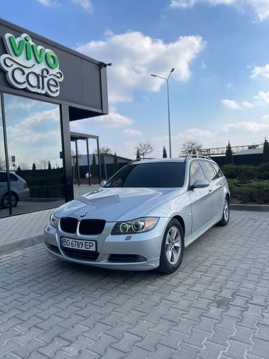 BMW e91 320d 2006p.