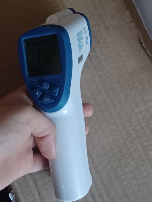Termometr bezdotykowy Mobiclinic TO-01