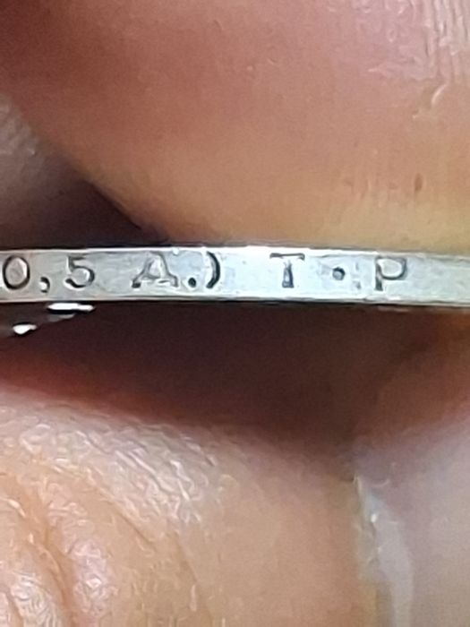 Продам Серебро монеты.
