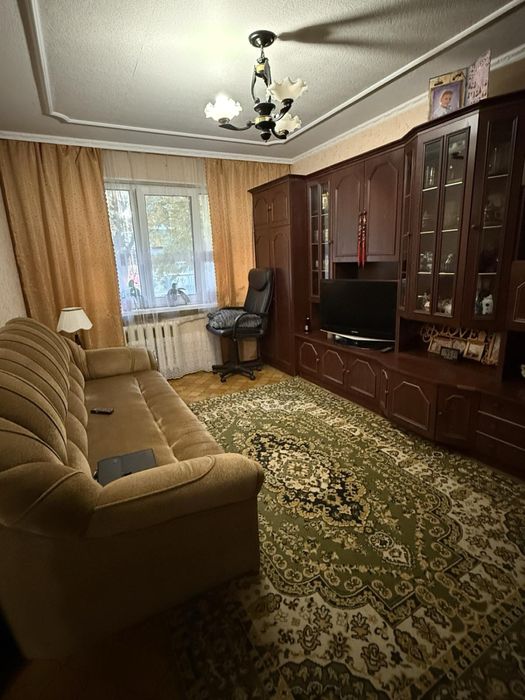 3 кімнатна квартира ПІонерська