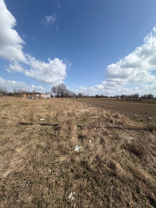 Прожаж ділянки 30 с в с. Лука Мелешківська