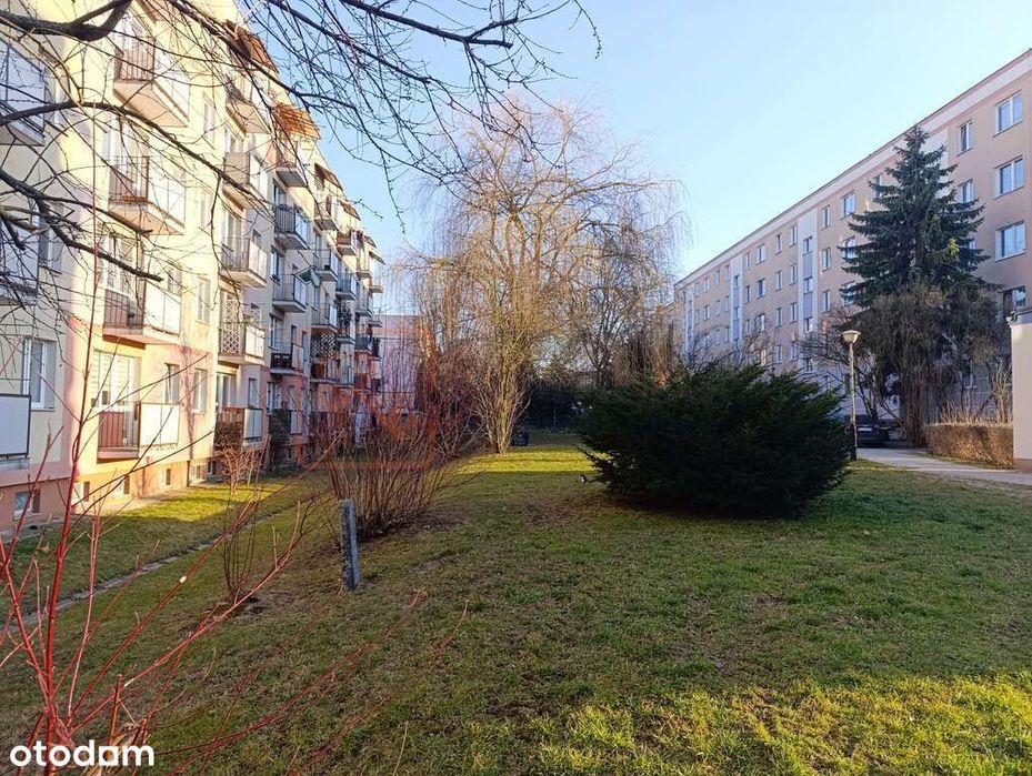 48m2, 1piętro, 2 pokoje, ul. Miłocińska