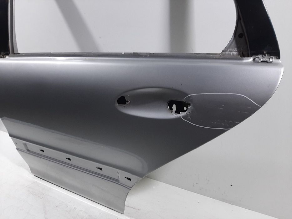 Porta trás esquerda MERCEDES-BENZ Classe C Carrinha (S203)