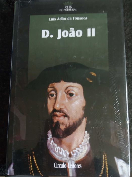 6 Livros Novos, de 6 Reis de Portugal.