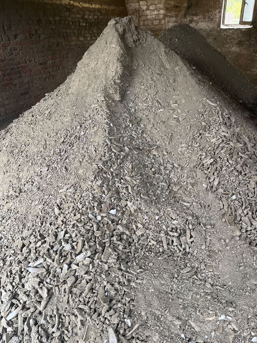 Продам соняшникову макуху ціна договірна!