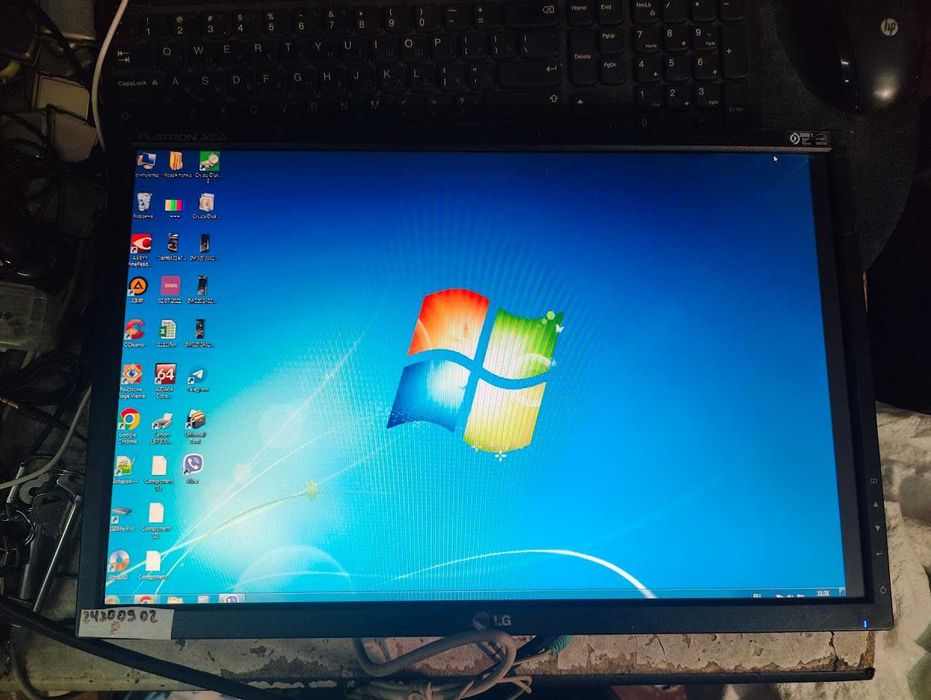 Монітор 19 дюймів LED, TFT, 16:9, 4:3