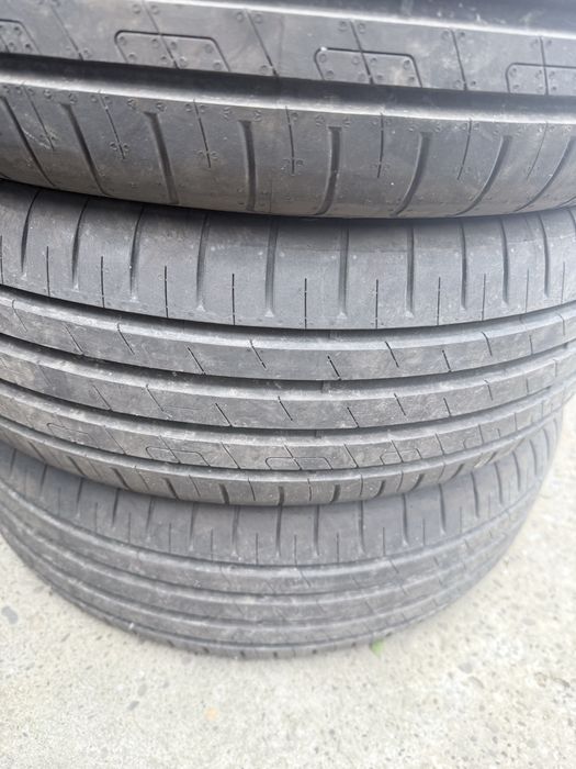 Шини літні 205/55/17 Goodyear