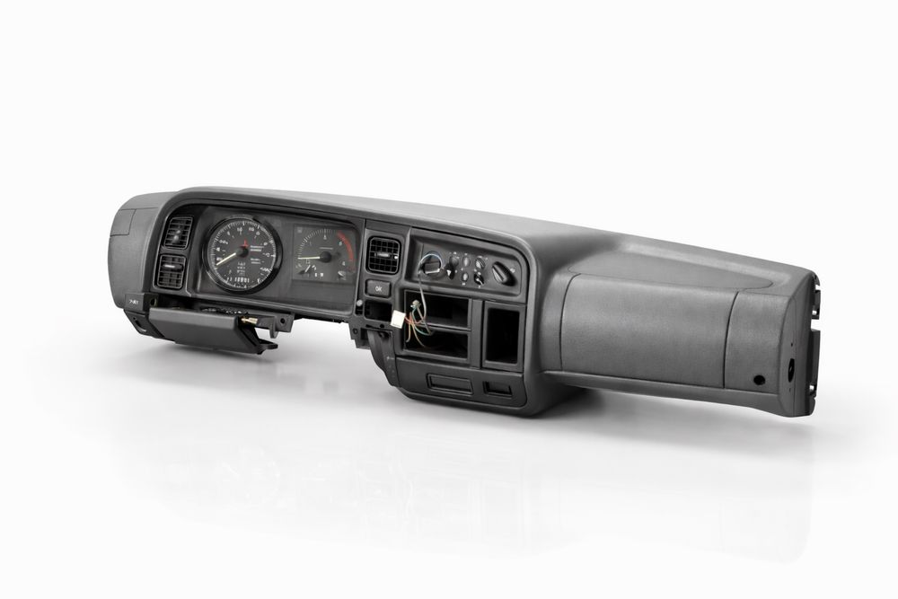 Tablier mitsubishi canter 659