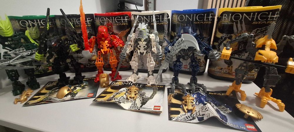 Lego Bionicle STARS - KOMPLET 6 sztuk + Pojemniki 7116 (Tahu)  7117 (Gresh)  7135 (Takanuva)  7136 (Skrall)  7137 (Piraka)  7138 (Rahkshi)