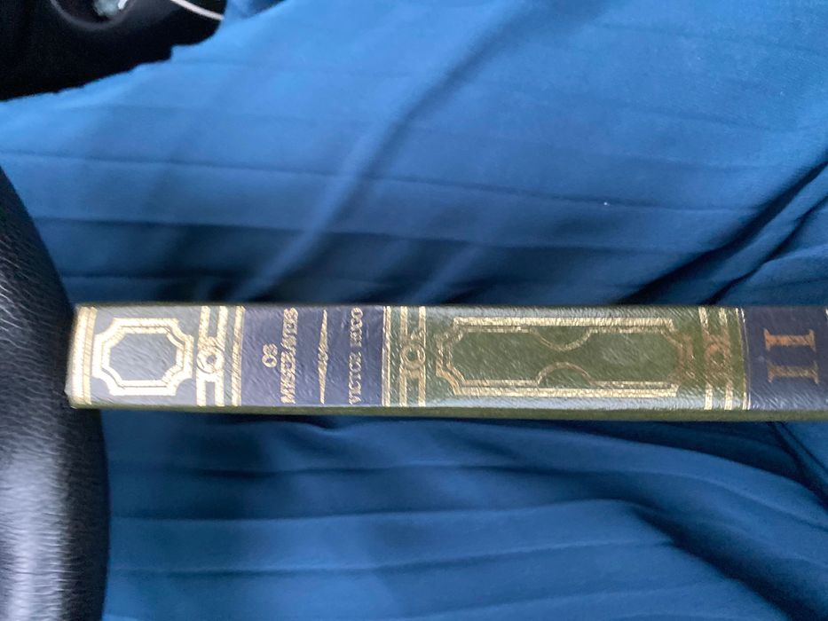 Livro os miseráveis