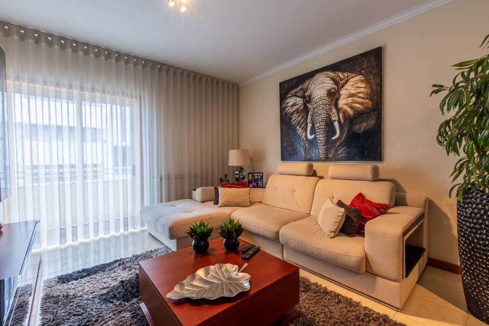 Conjunto Completo de Sala de Estar e Sala de Jantar