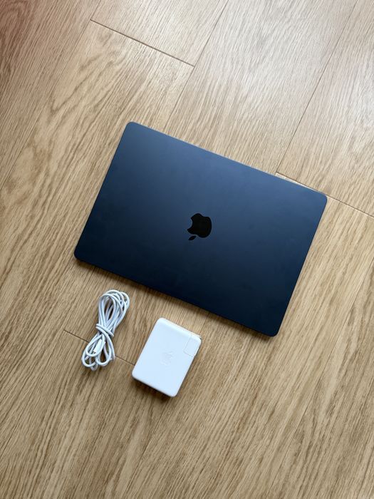 Macbook Air 15 2025 M4 256GB