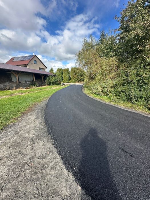 Asfaltowanie,budowa ,naprawa dróg. Masa mineralno/bitumiczna