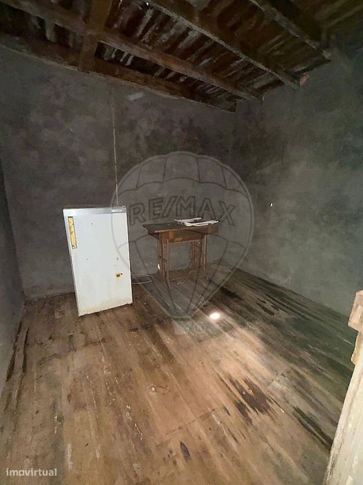 Moradia T2 para venda