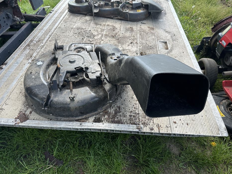 Traktorek Husqvarna kosisko okragle z rura tunrl  kosza