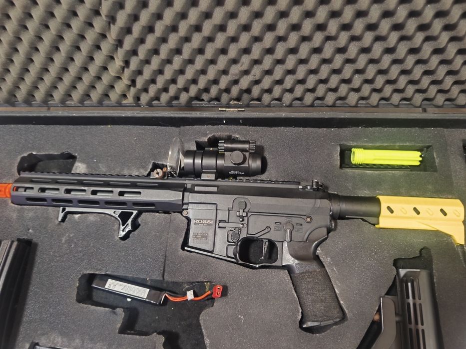 Arma de Airsoft. Pra vender logo cuida