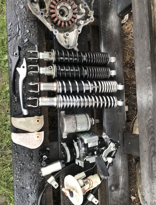 Продається запчастина на Honda Sh 125 150