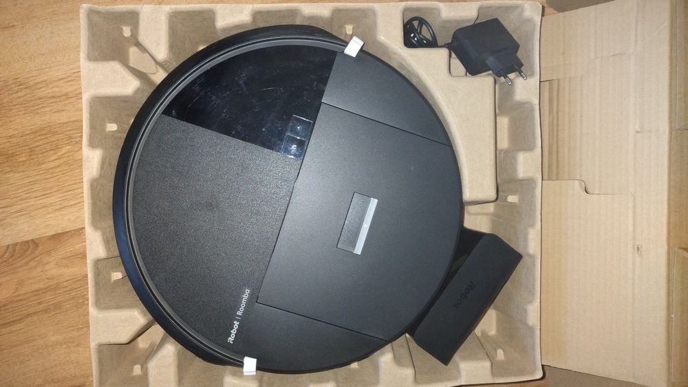 Robot sprzątający IROBOT Roomba Combo 205