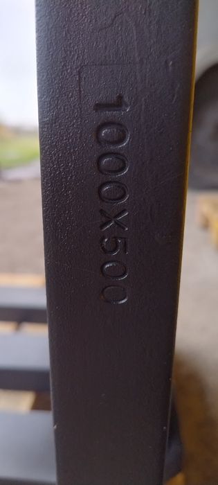 Widły do wózka spalinowego.