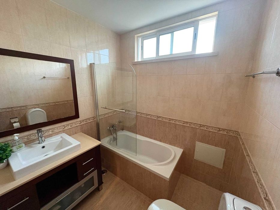 Vende-se Excelente Moradia T3 Caxarias