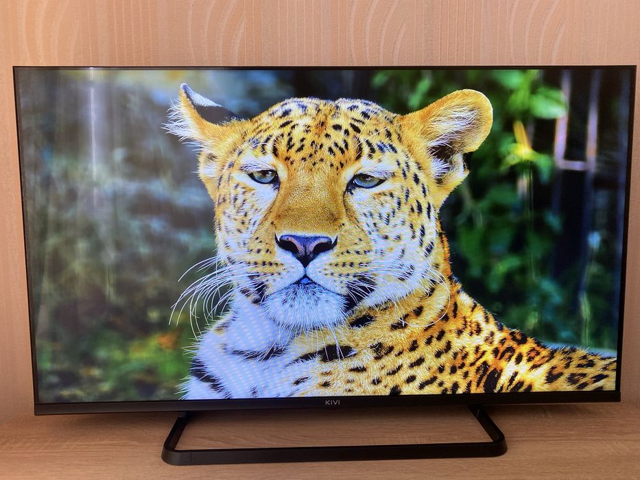 Продам телевізор KIVI 40” 40F710QB
