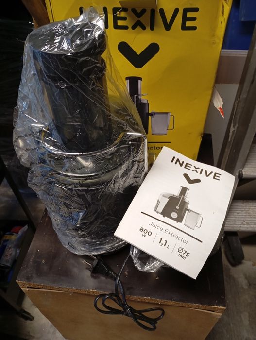 Máquina de sumos inexive nova