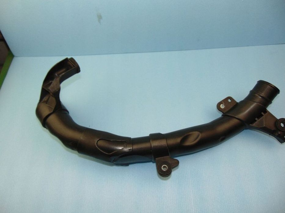 rura przewód wąż intercoolera 2,0tdi 5n0154840d tiguan passat b7