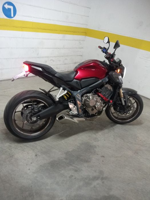 Honda CB 650R 35km  11/2021 9000km