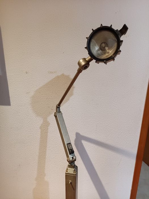 Projetor de estúdio