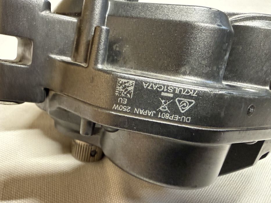 Silnik Shimano EP8 uszkodzony