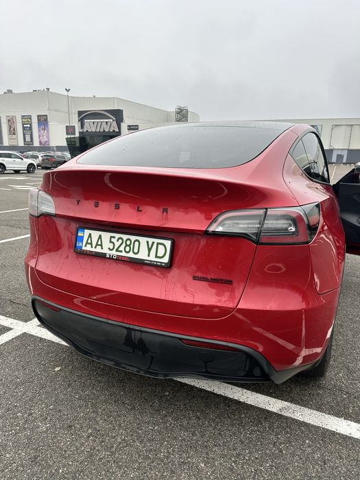 Tesla Model Y 2020