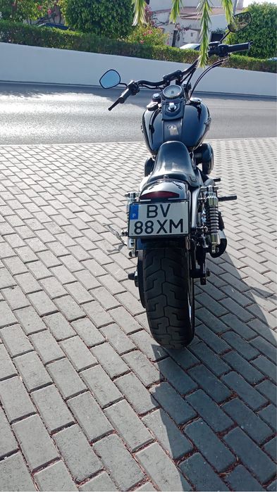 Dyna Harley-Davidson.