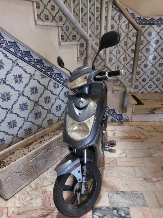 Bicicleta Elétrica Vortex com Avaria