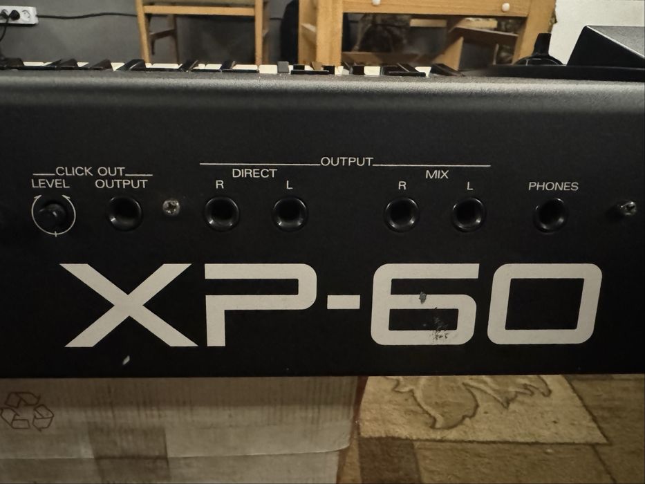 Продам робочу станцію Roland XP-60