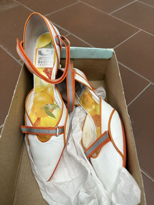 Calçado variado no tamanho 37 em optimo estado