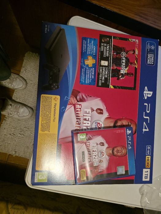 Playstation 4 1TB