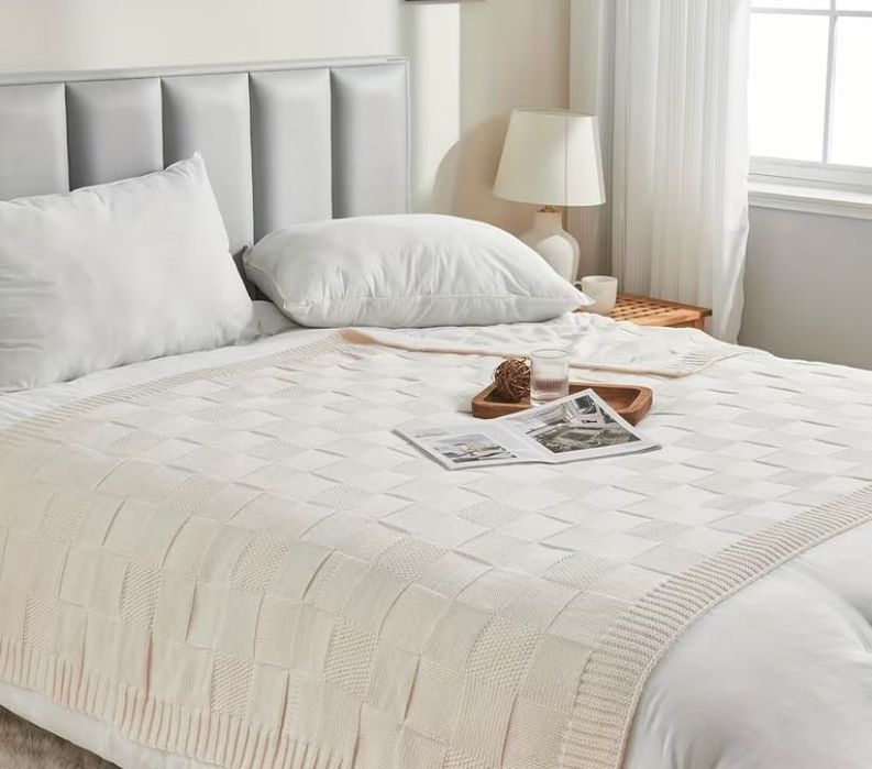 Sweterkowy kocyk 160x130cm