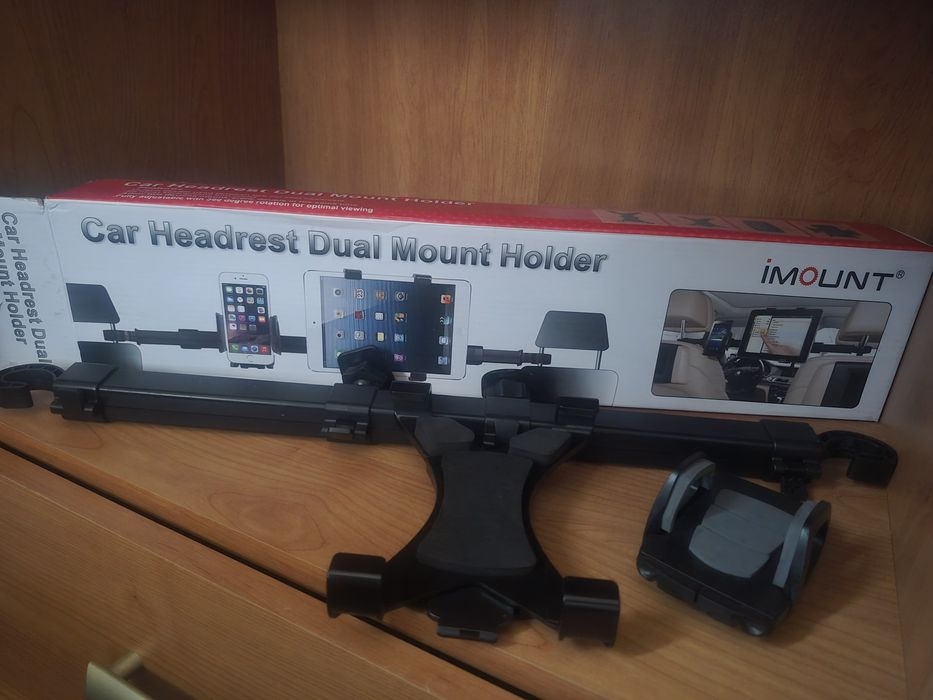 Podwójny uchwyt do telefonu i tabletu montowany do zagłówka.