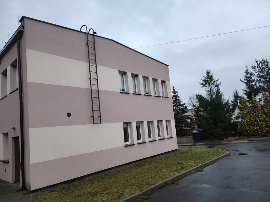 Budynek usługowy