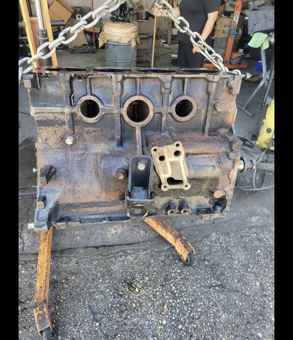 Vendo motor 2.5 TD Pajero/Strakar L200/Galloper