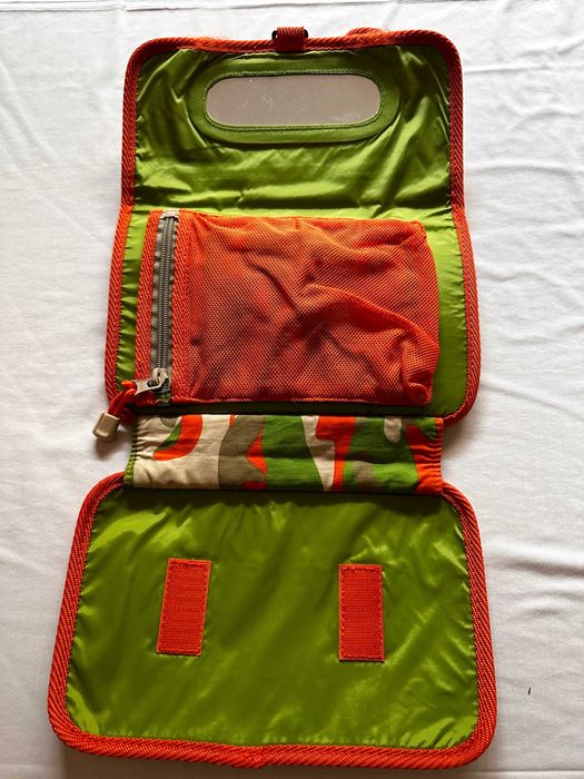 saco-cama + necessarire para criança