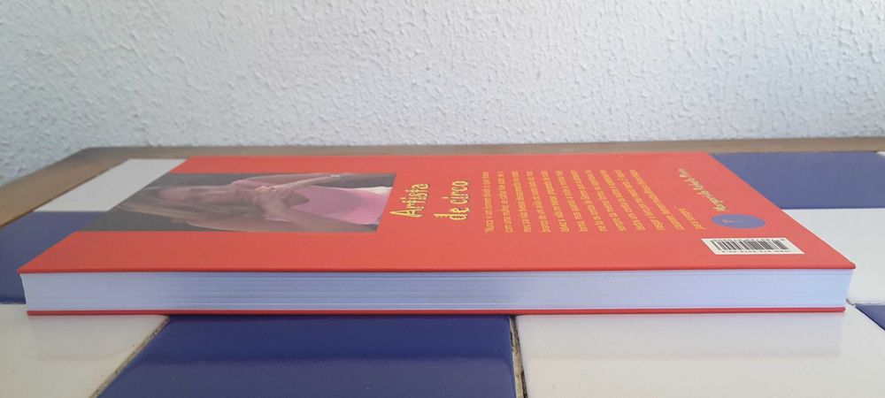 Livro "Artista de Circo", de Margarida Rebelo Pinto (Como NOVO!)