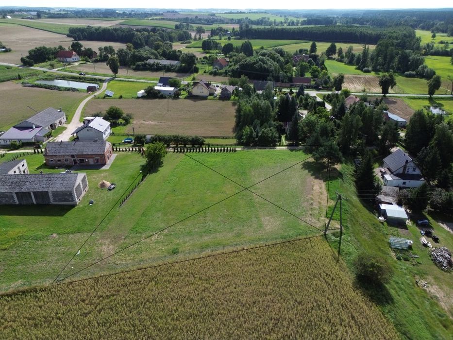 Działka 4000 m² z WZ | Rzeka Wel 100 m | Jezioro 400 m | Ogrodzona