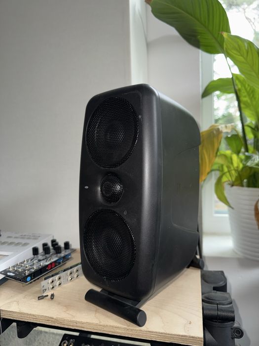 Monitory odsłuchowe iLoud MTM MK1
