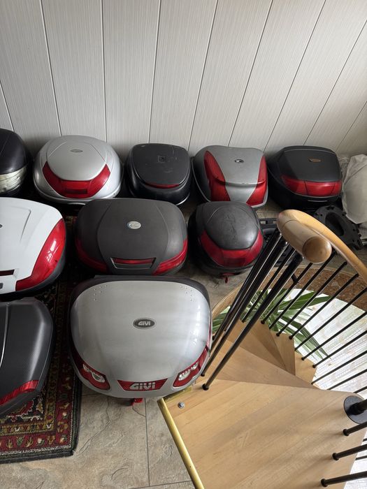 Продам мото кофри центральні та бокові різних обємів Givi/Kappa