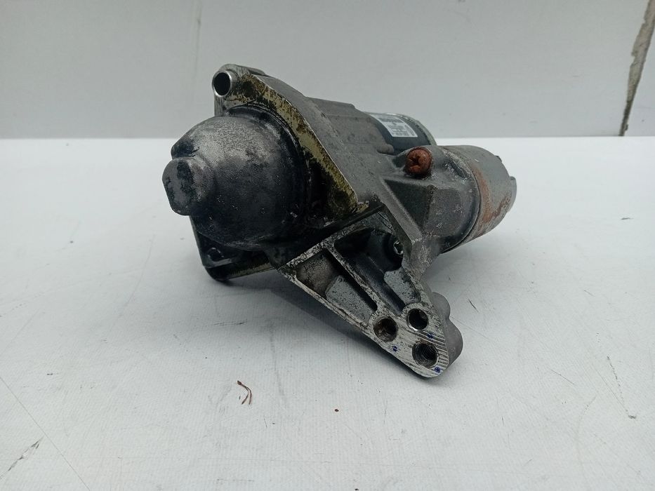 Motor de arranque NISSAN Juke (F15)