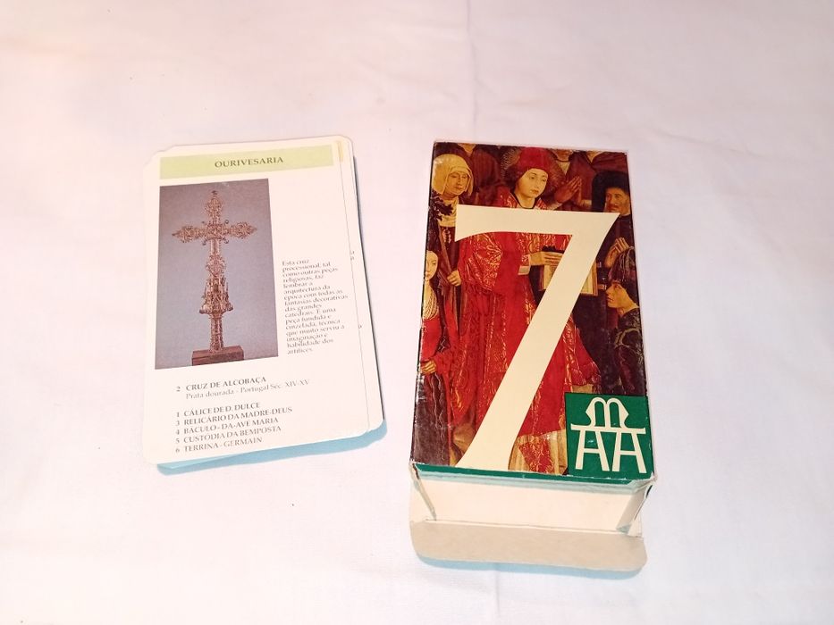 Conjunto de 2 Baralhos Jogo das 7 Famílias Museu Nacional da Arte