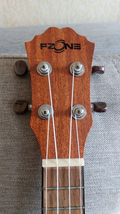 Укулеле Fzone FZU-06s